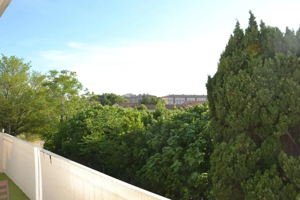 Apartment Appartement Lumineux Et Calme Avec Terrasse Avignon
